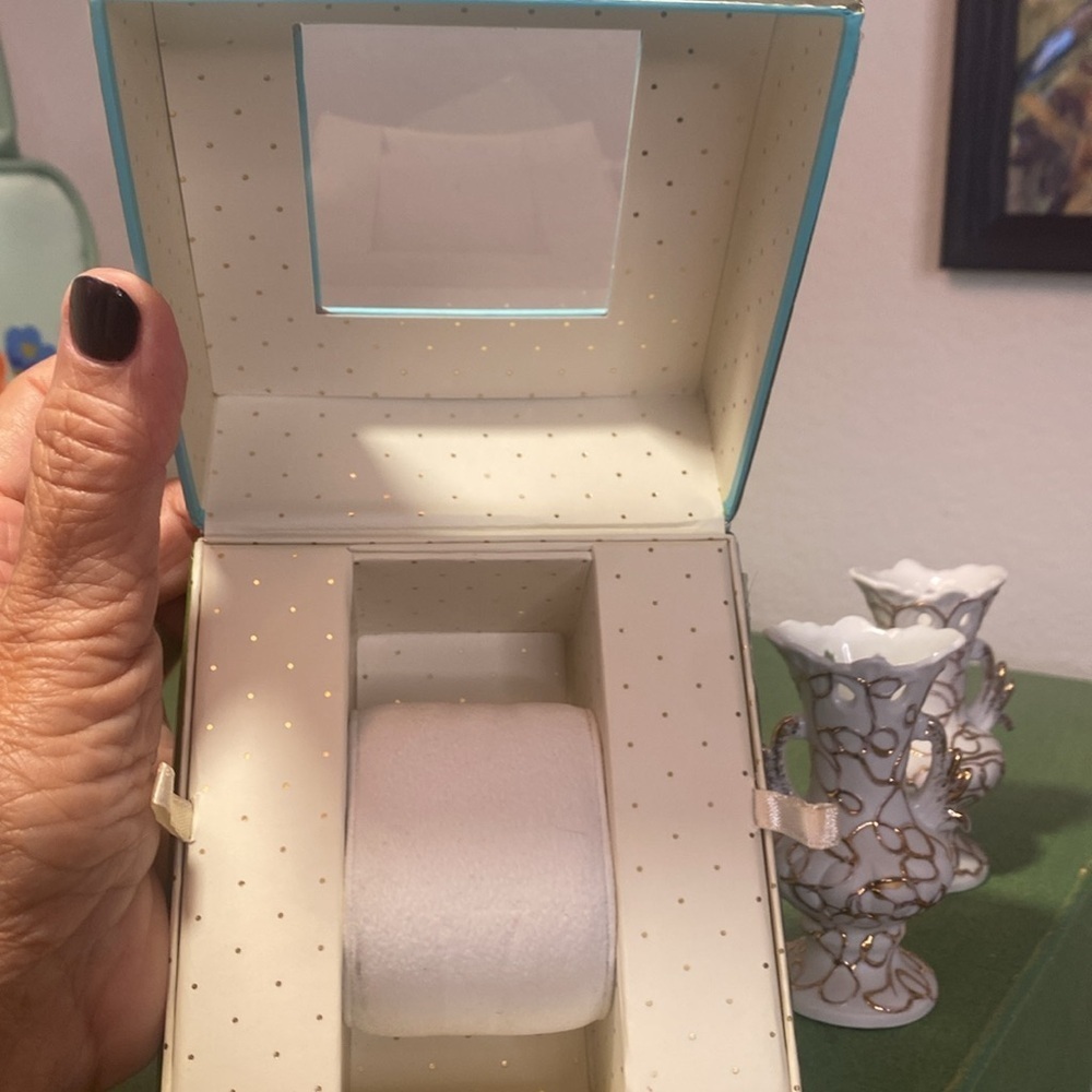 Kate Spade Watch Empty Box - Picture 3 of 5